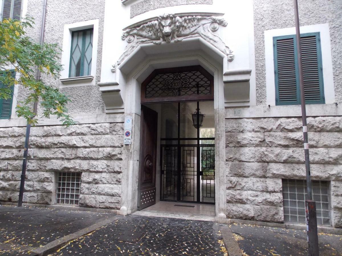 Holiday House Roma Vaticano Exterior foto